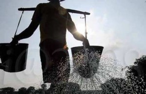 Read more about the article Kisah di Balik Rusaknya Tempayan Tukang Air