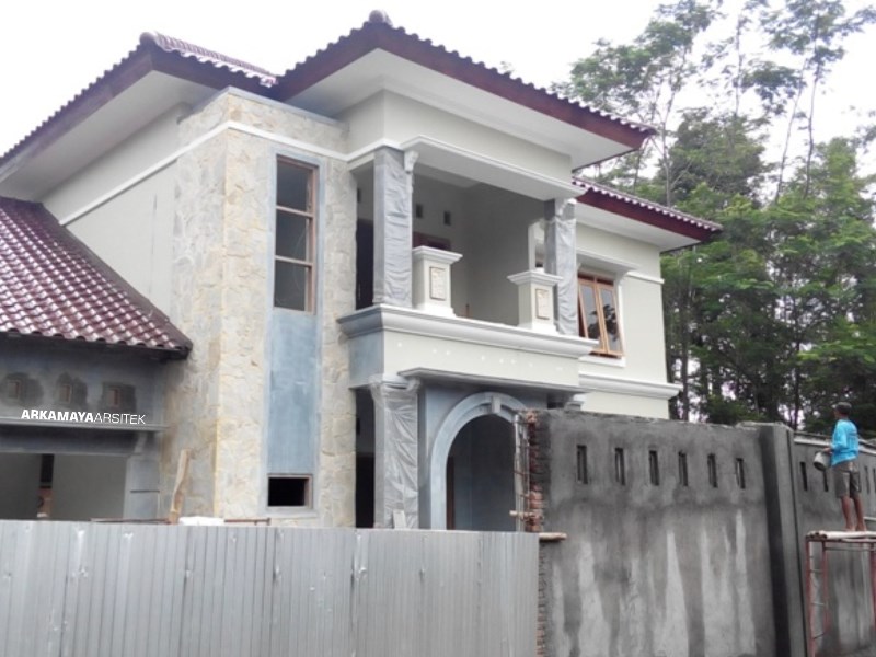 JASA KONTRAKTOR JOGJA - Proyek Desain & Pembangunan Rumah Tinggal 2 Lantai - Bpk. Rahmat Purwanto YOGYAKARTA (6)