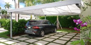 Read more about the article Bagaimanakah Carport Yang Ideal Untuk Rumah Anda?